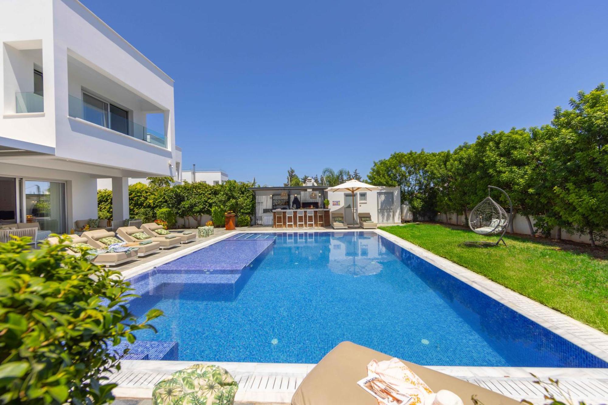Haven 2 Cyprus Протарас